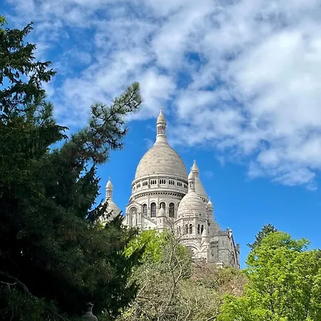 Bel En Plein Montmartre Ideal Pour 2 A 4 Personnes * Paris